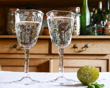 Load image into Gallery viewer, Handblown wine glass with leaf texture