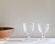 Load image into Gallery viewer, Handblown tipple glass with pine texture